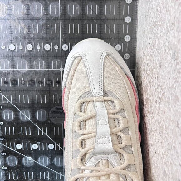 Nike Air Max 95 Women Size 9 CD7142-800 Plant Color Collection Tint Pink Shoes - Picture 11 of 11